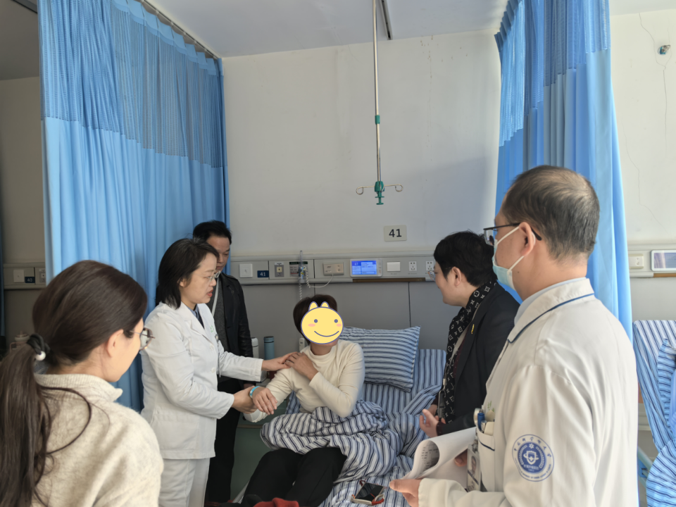 新建 PPT 演示文稿_03.png 新建 PPT 演示文稿_03.png